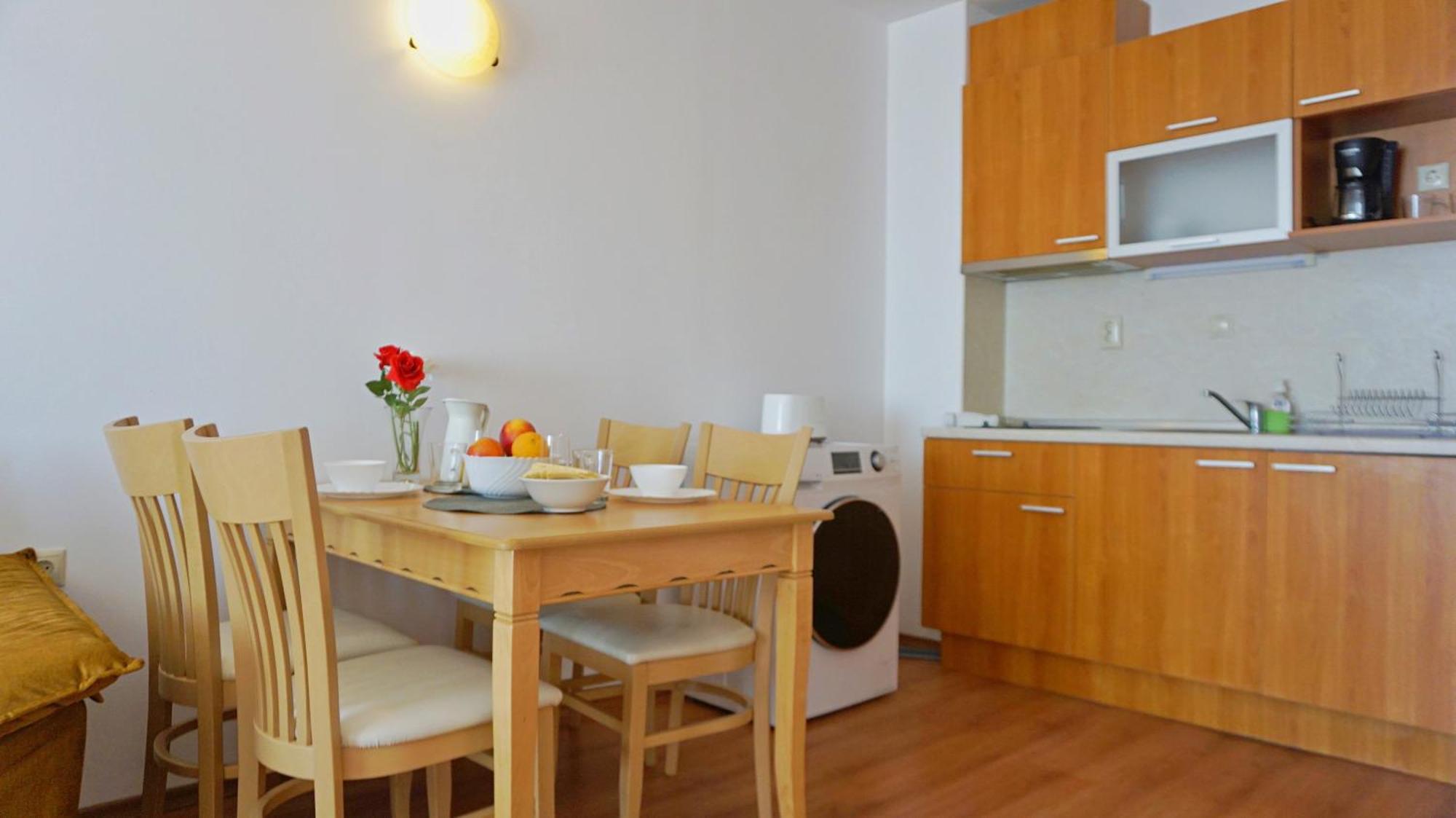 Apartments Sirena First Line - Апартаменти Сирена На Първа Линия Golden Sands Esterno foto