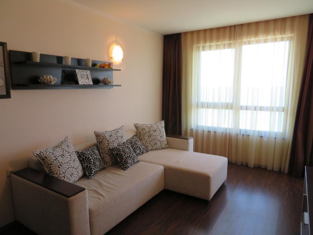 Apartments Sirena First Line - Апартаменти Сирена На Първа Линия Golden Sands Esterno foto