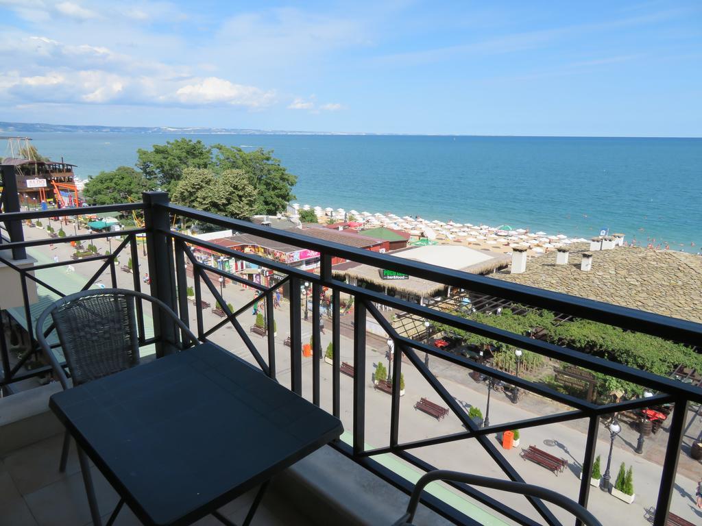 Apartments Sirena First Line - Апартаменти Сирена На Първа Линия Golden Sands Esterno foto