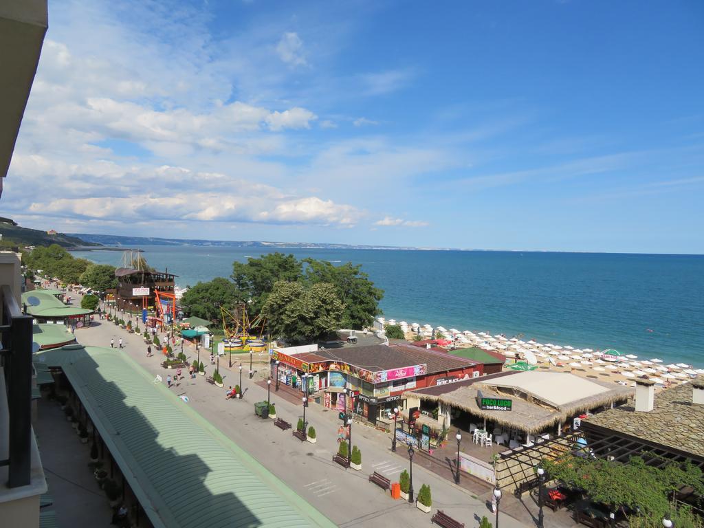 Apartments Sirena First Line - Апартаменти Сирена На Първа Линия Golden Sands Esterno foto